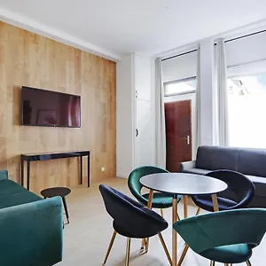 Appartement Off Majesti In Marais - Rue Du Petit Musc, Parijs