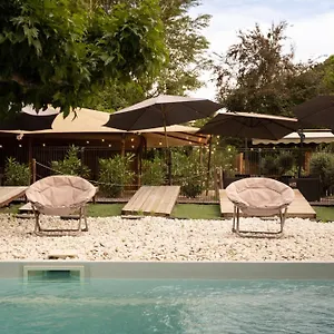 Luxe Nature Lodge Suze-la-Rousse