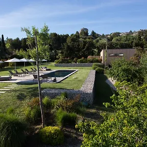 Domaine Mejan Lodge Paradou